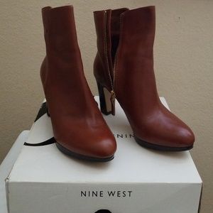 Ankle boots